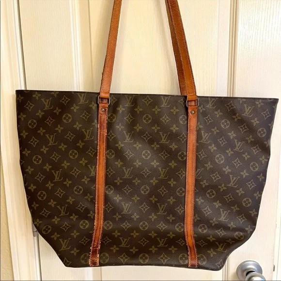 SOLD!Louis Vuitton Sac Shopping Tote - Picture 7 of 16